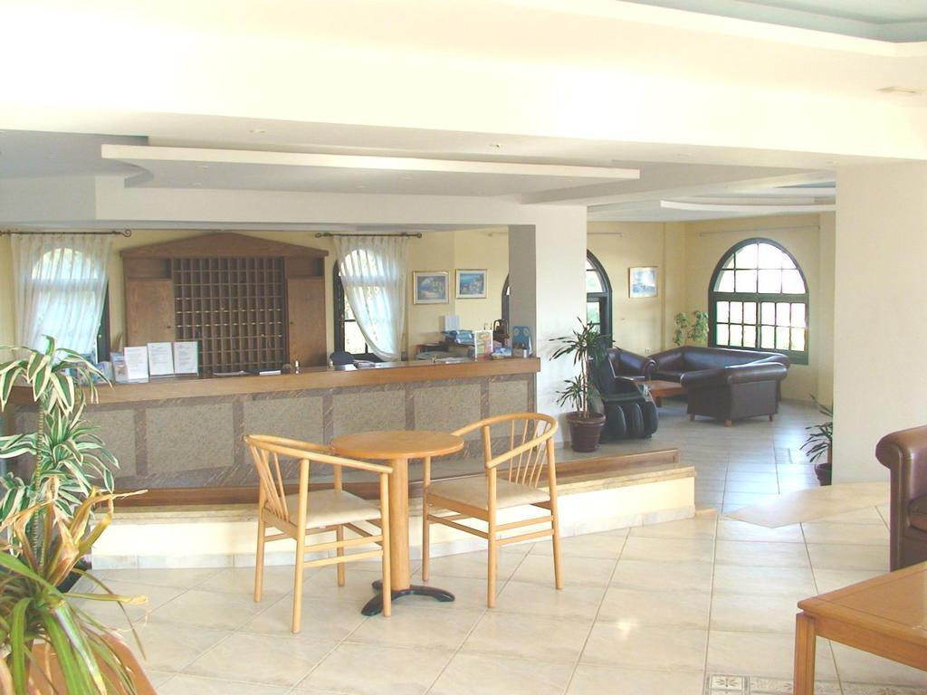 Despo Hotel Kato Gouves 外观 照片
